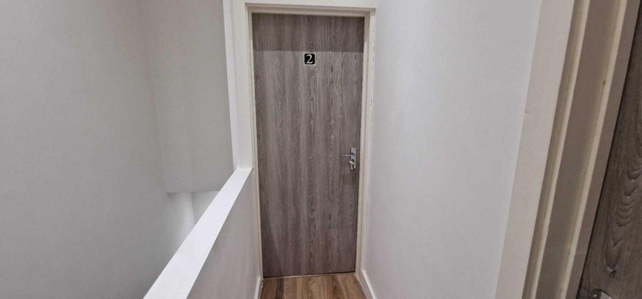 Sapphire Strathnairn Apartment Кардіфф Екстер'єр фото