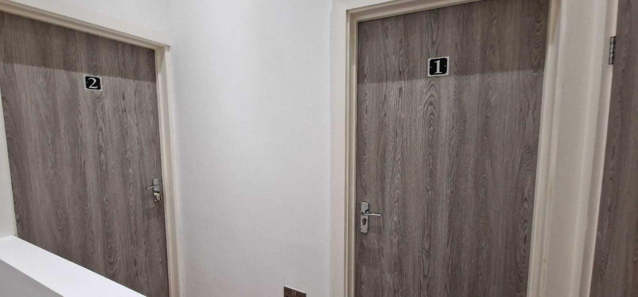 Sapphire Strathnairn Apartment Кардіфф Екстер'єр фото
